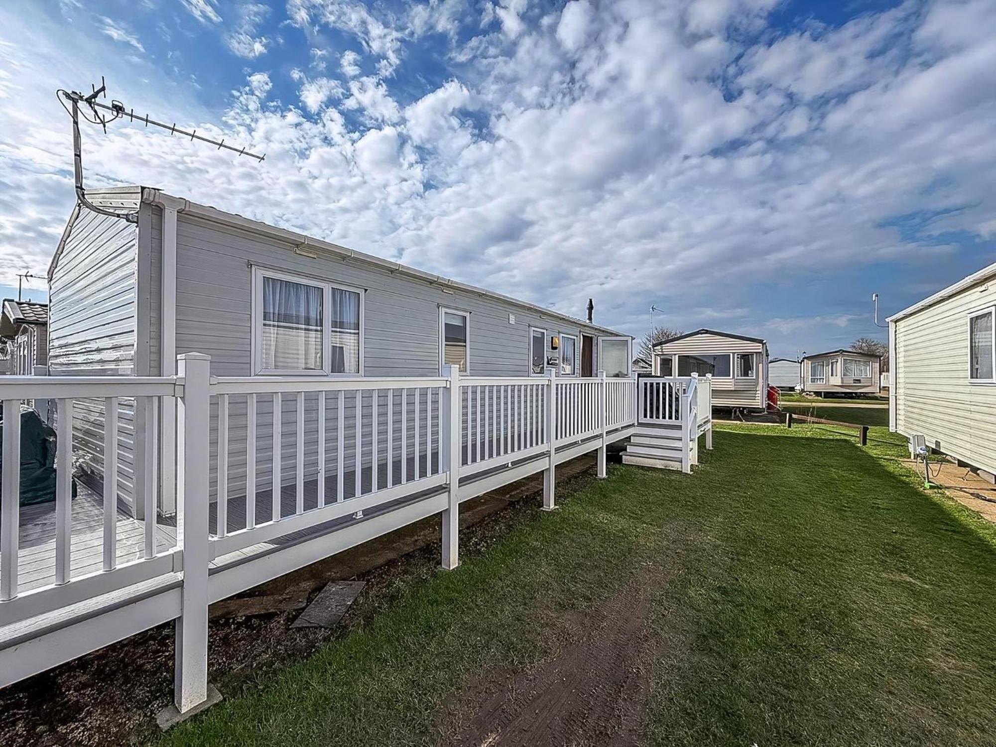 Stunning10 Berth Caravan With Decking At Broadland Sands In Suffolk Ref 20082bs *